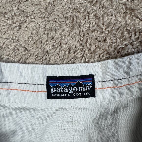 Patagonia Women's Stand-Up Shorts Size 10 Ivory 6” Hiking Canvas - Picture 3 of 8